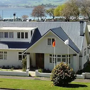 *** Bed & Breakfast Lakes (adults Only) New Zealand
